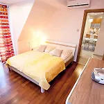 Na Wyspie - Roza Wiatrow Apartment *